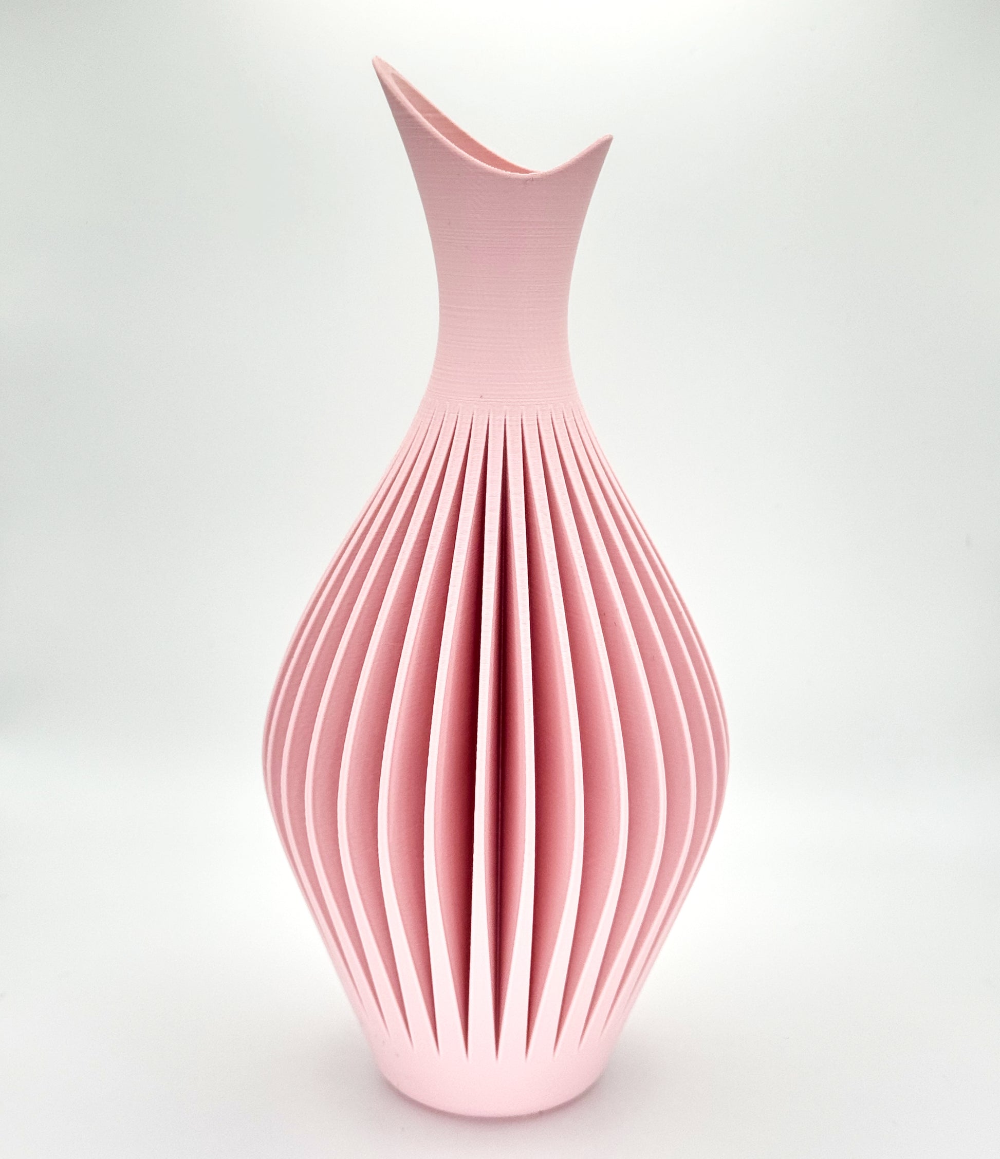 Crest Vase image 5