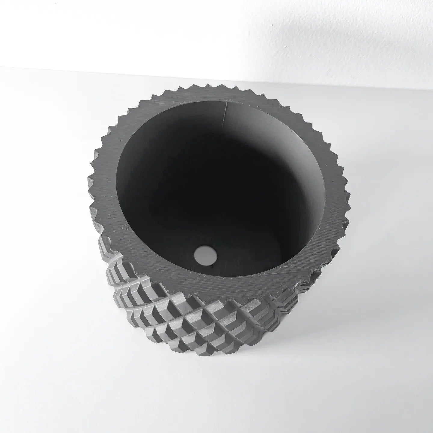 Pexil Planter Pot with Tray image 2