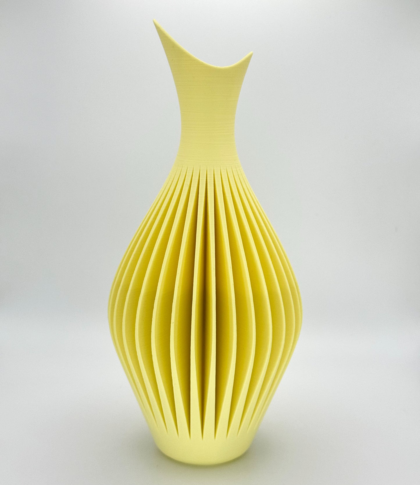 Crest Vase image 8