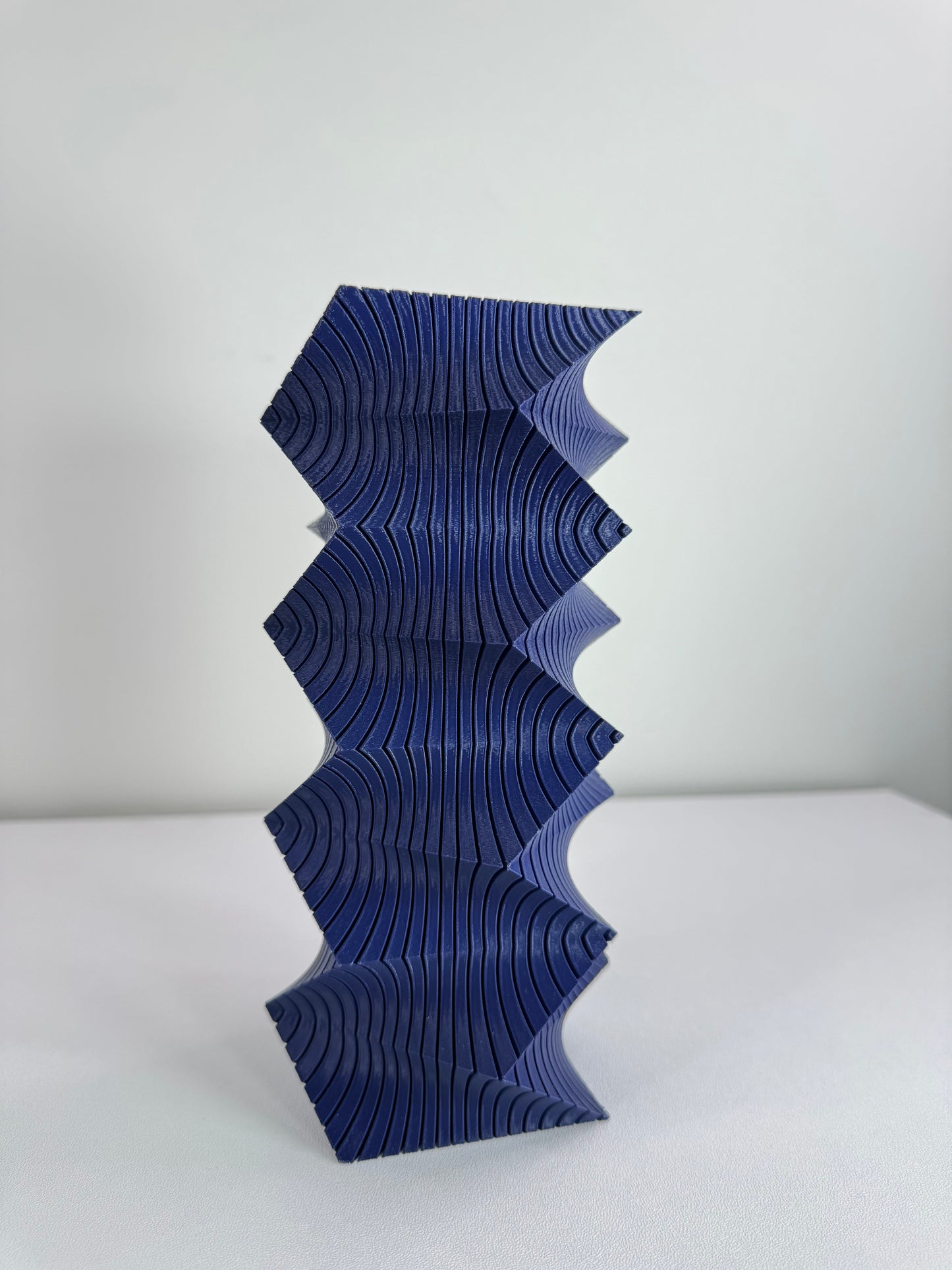 Anio Vase image 6