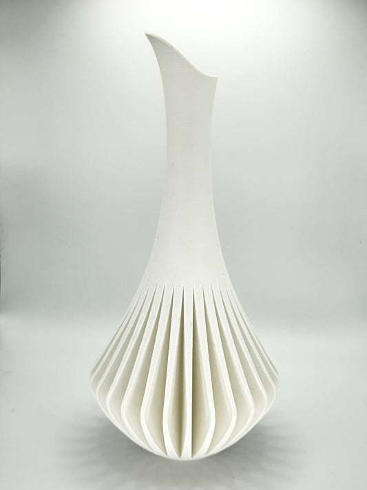 Svelte Silhouette Vase image 8