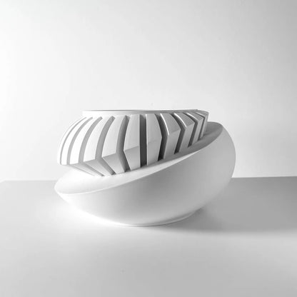 Luxar Planter Pot image 6