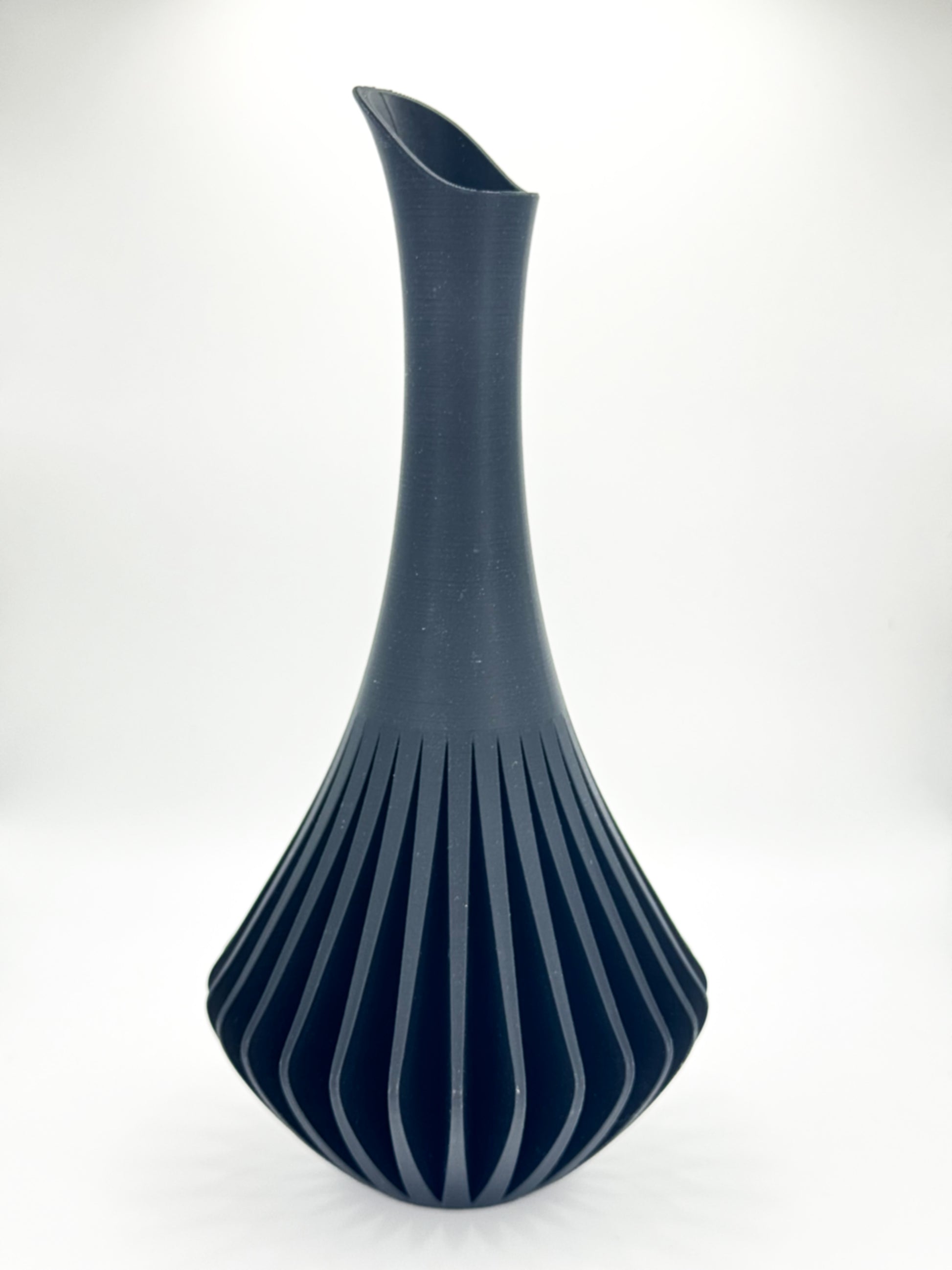 Svelte Silhouette Vase image 2