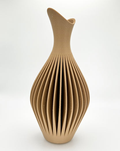 Crest Vase image 7