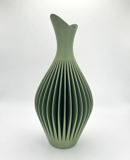 Crest Vase image 3